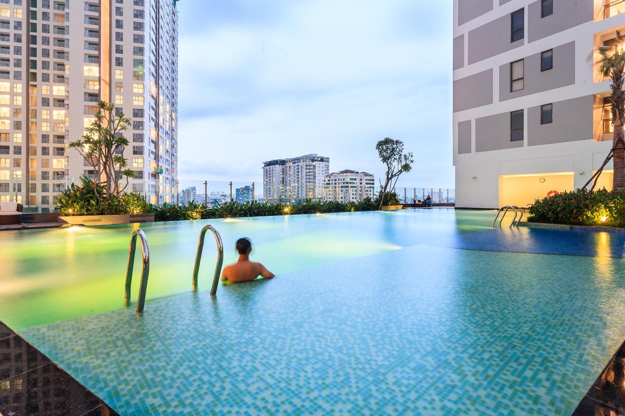 2Brs City View In The Heart Of Saigon - Free Infinity Pool مدينة هوشي منه المظهر الخارجي الصورة